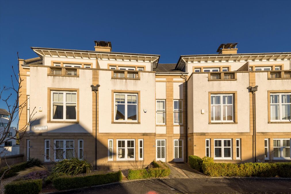 Image of Brighouse Park Cross, Edinburgh, EH4
