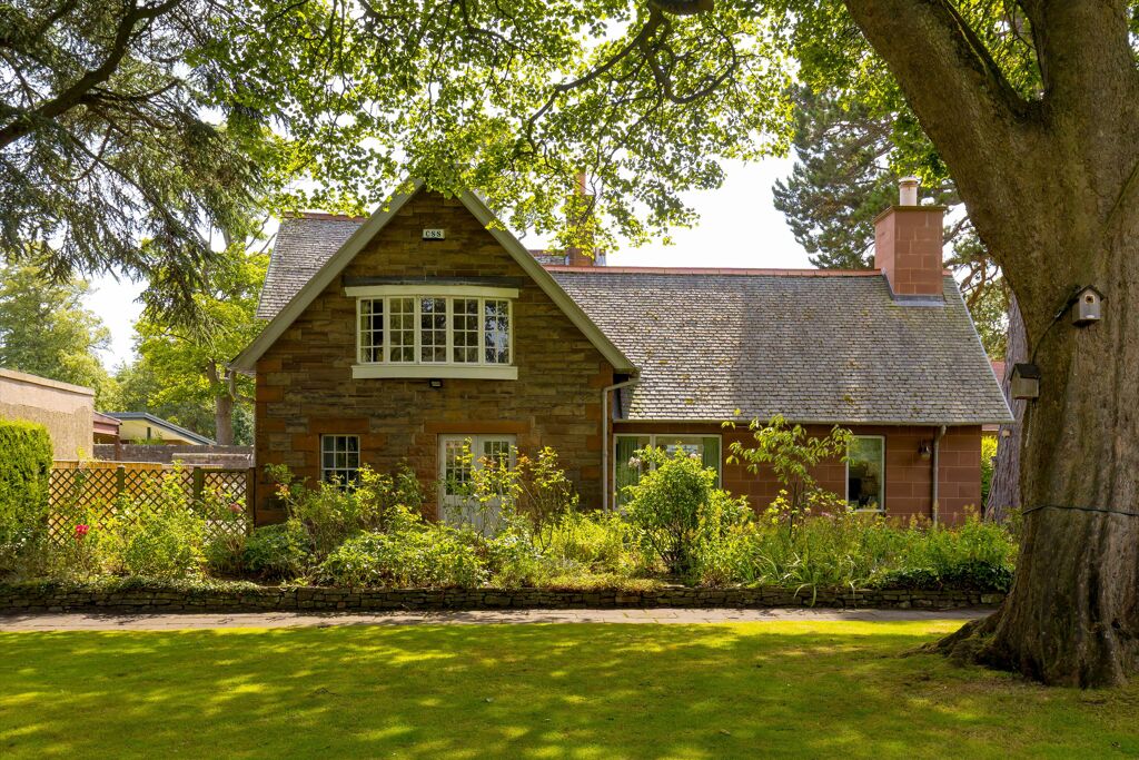 Image of Whitehouse Terrace, Edinburgh, EH9