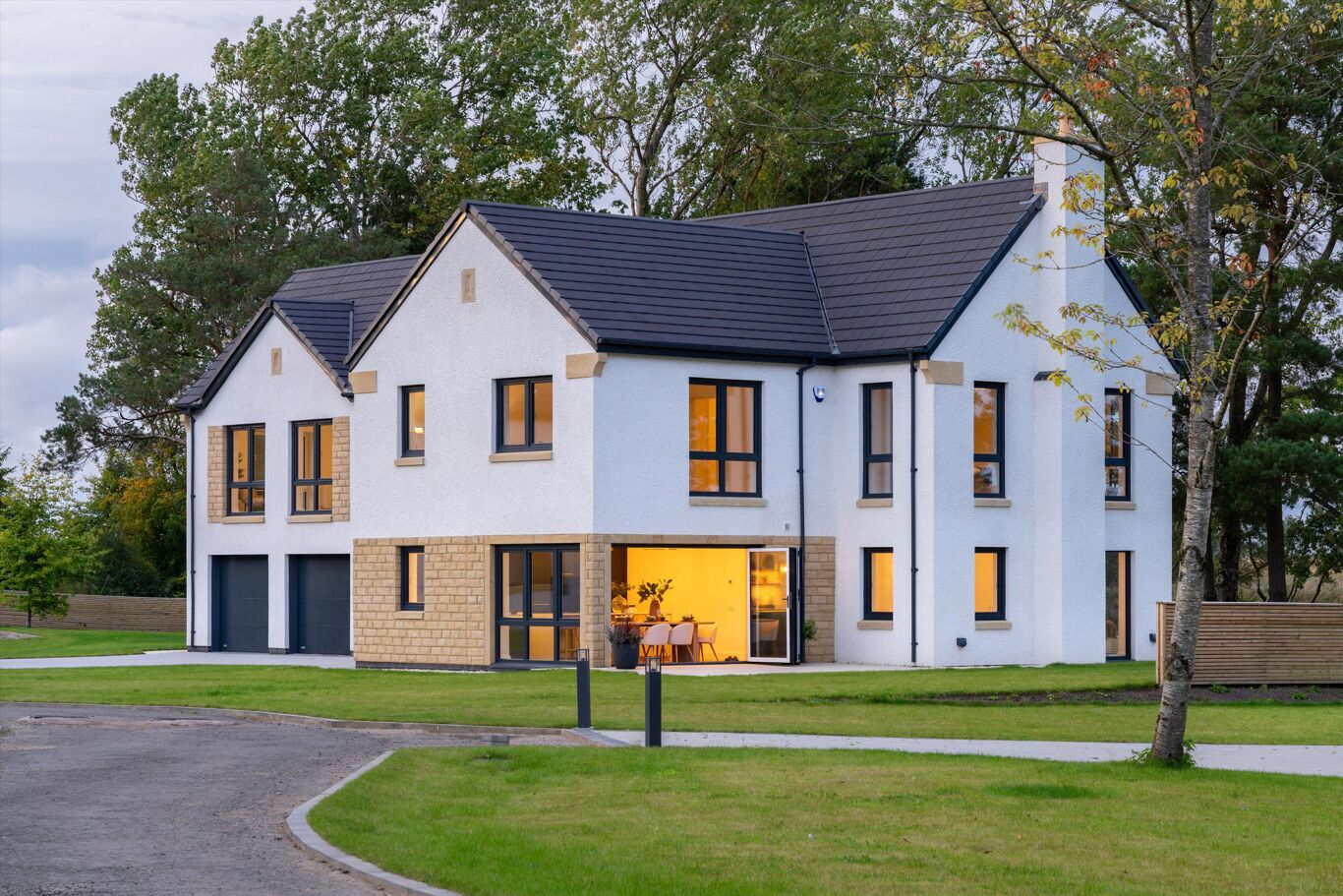 Image of Inveroe Steadings, Balerno, West Lothian EH14.