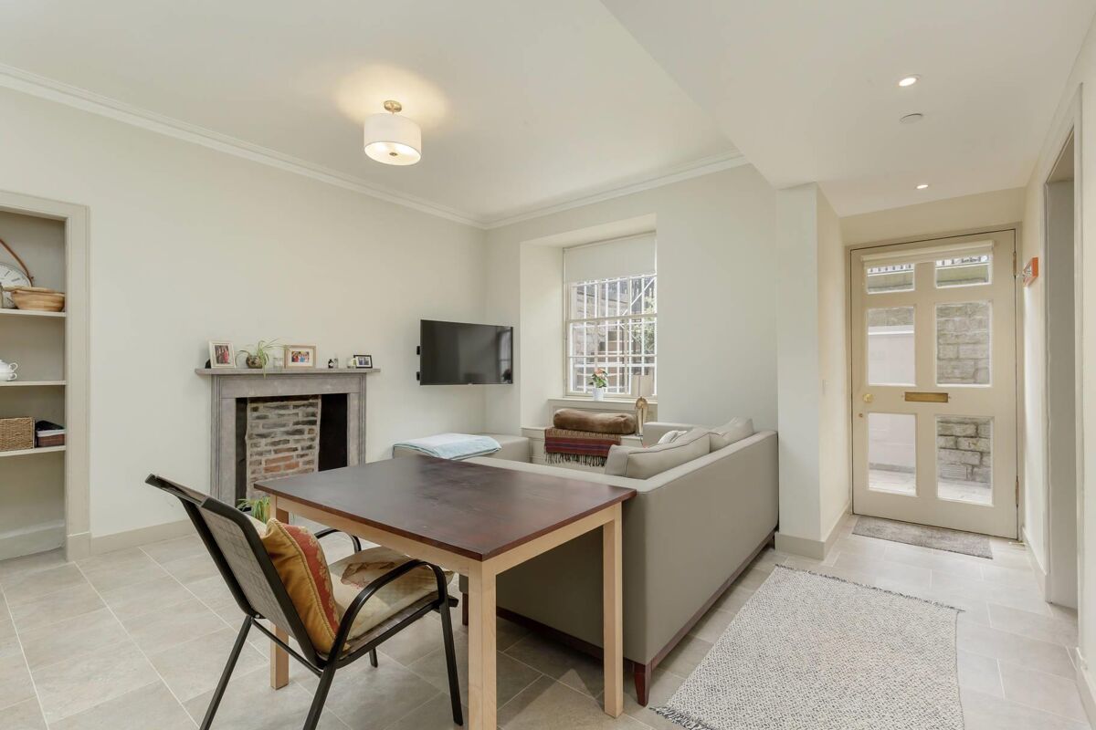 house for sale in Manor Place, West End, Edinburgh, EH3 EDC012002169