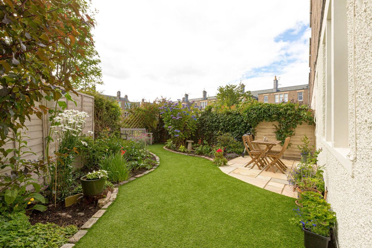 flat for sale in Learmonth Grove, Comely Bank, Edinburgh, Midlothian, EH4 EDC012005339