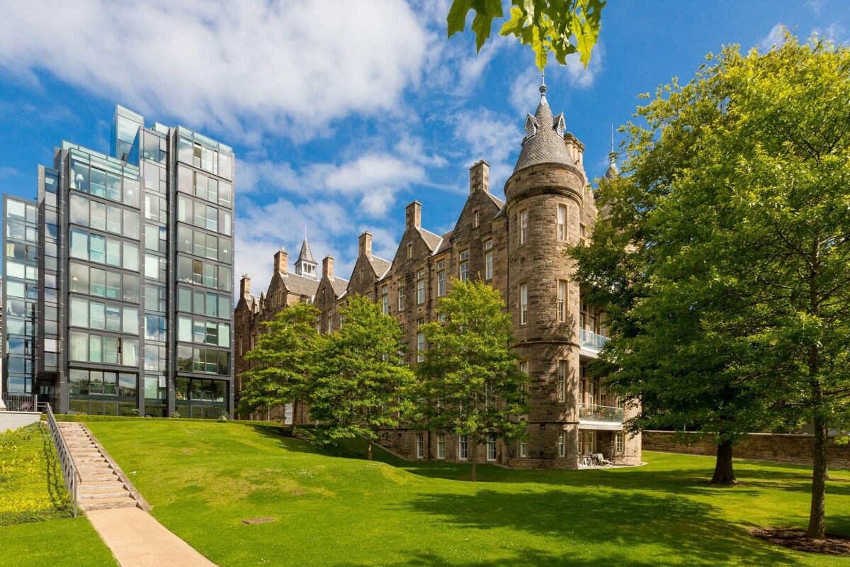 flat for sale in Simpson Loan, Edinburgh, EH3 EDC012012176 Knight Frank