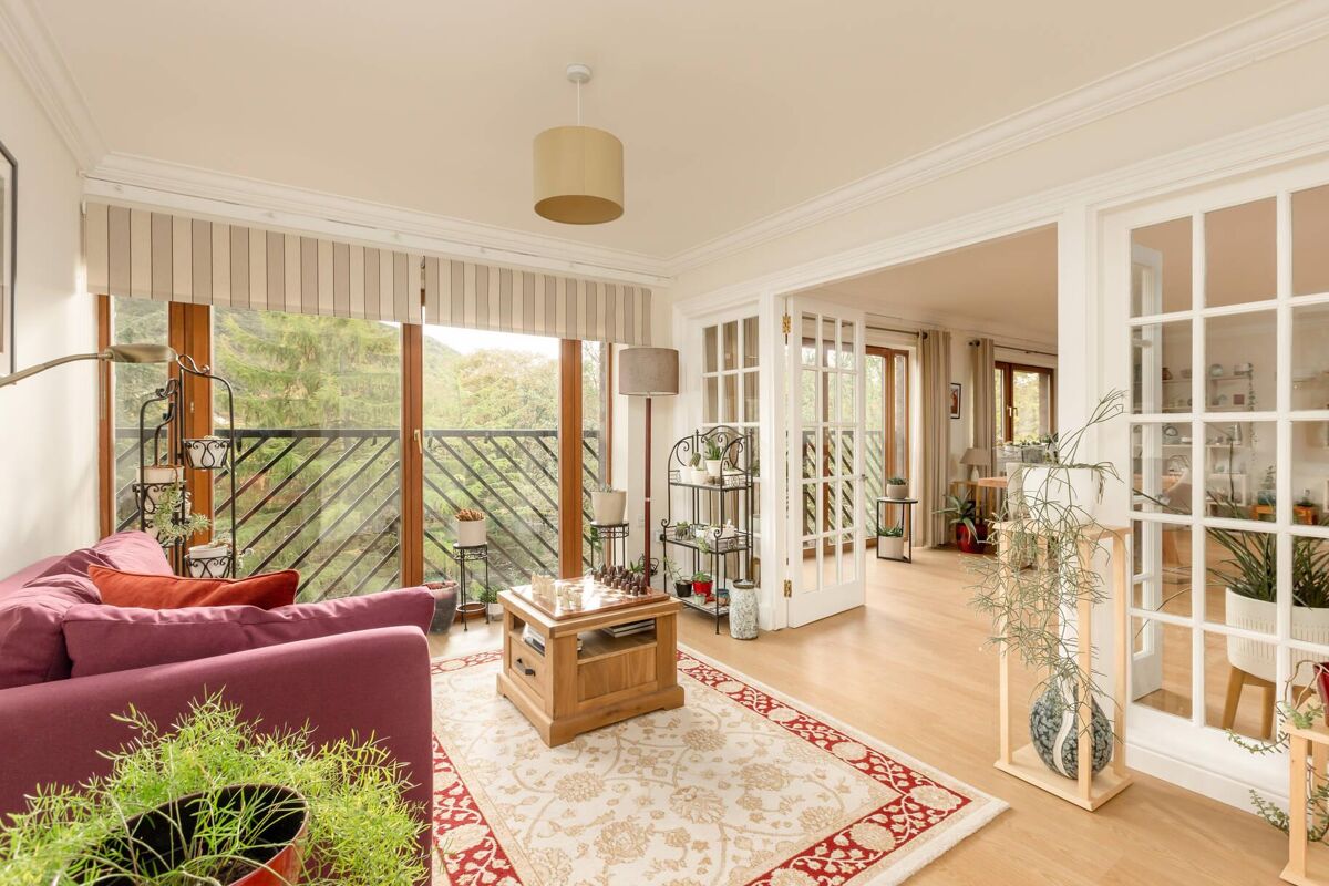 flat for sale in Mortonhall Road, Grange, Edinburgh, EH9 EDC012012930