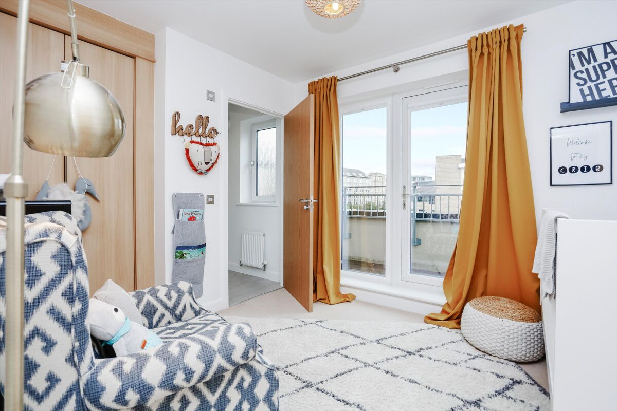 house for sale in Devon Place, Edinburgh, Midlothian, EH12