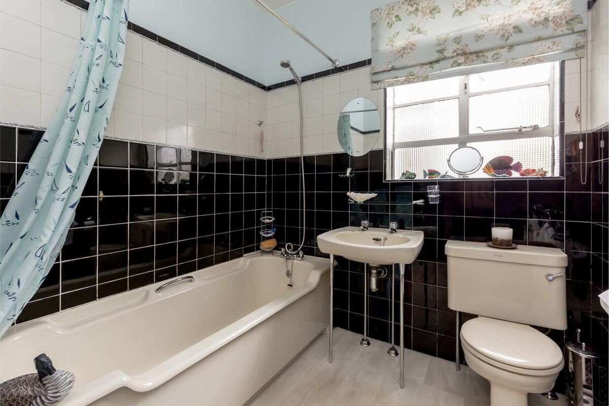 house for sale in Munro Drive, Colinton, Edinburgh, EH13 EDC012015437