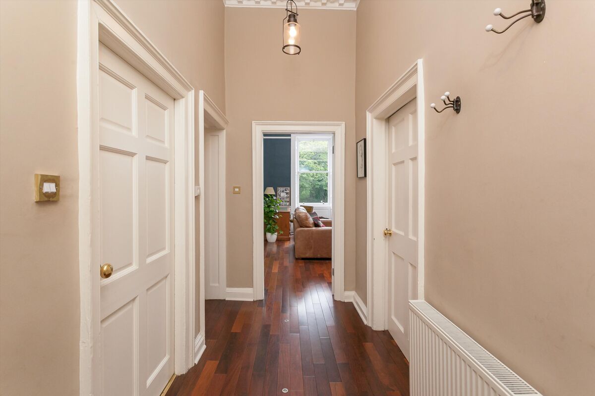 flat for sale in Hanover Street, Edinburgh, EH2 EDC012017366 Knight