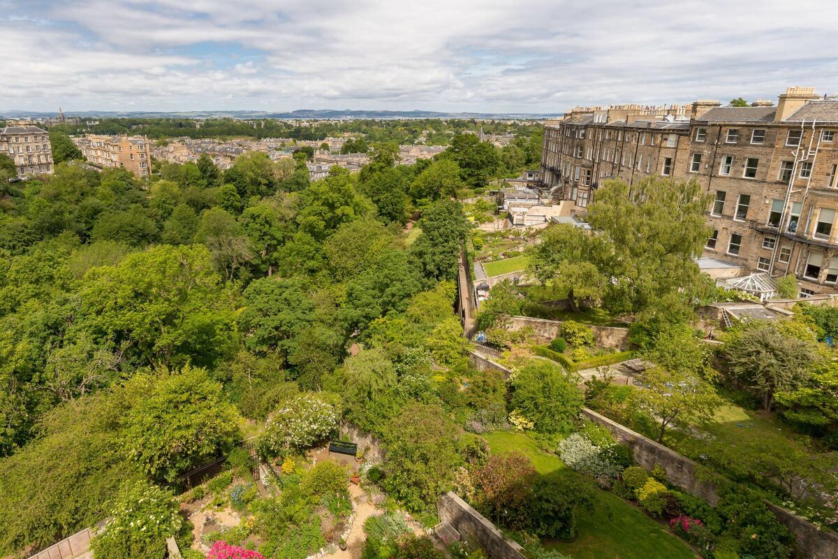 flat for sale in Ainslie Place, Edinburgh, Midlothian, EH3