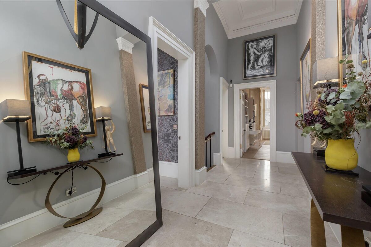 house for sale in Blenheim Place, Edinburgh, EH7 EDC012029380