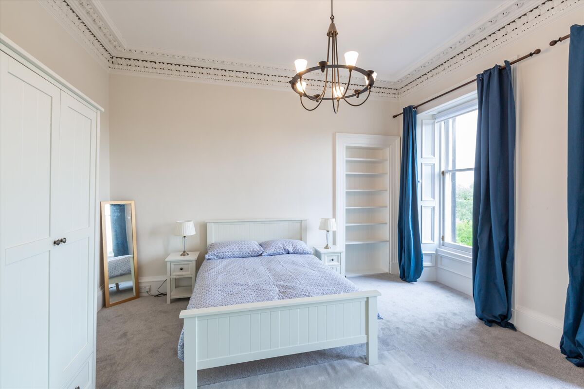 flat for sale in Brandon Terrace, New Town, Edinburgh, EH3