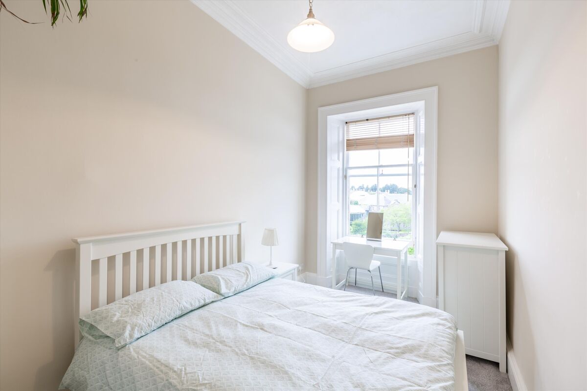 flat for sale in Brandon Terrace, New Town, Edinburgh, EH3