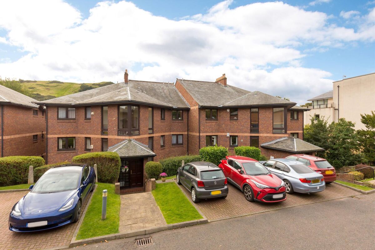 flat for sale in Mortonhall Road, Edinburgh, EH9 EDC012043672