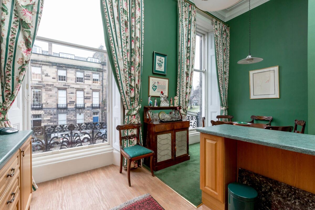 flat for sale in Great Stuart Street, Edinburgh, EH3 EDC012047015
