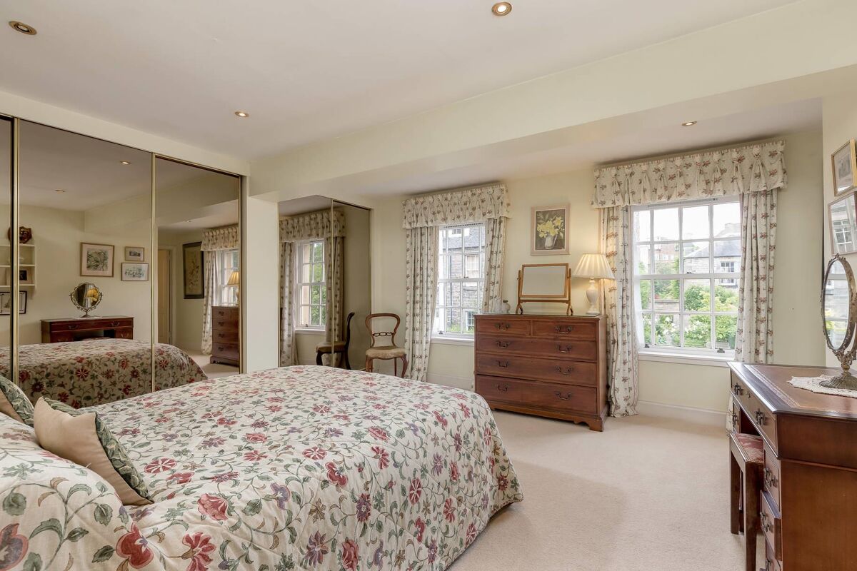 house for sale in St. Bernard's Row, Edinburgh, Midlothian, EH4 EDC012050484 Knight Frank