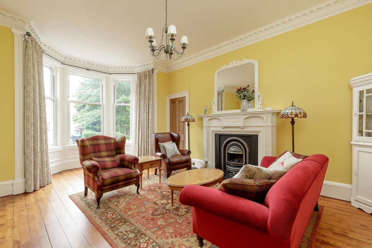 flat for sale in Comely Bank Avenue, Edinburgh, Midlothian, EH4