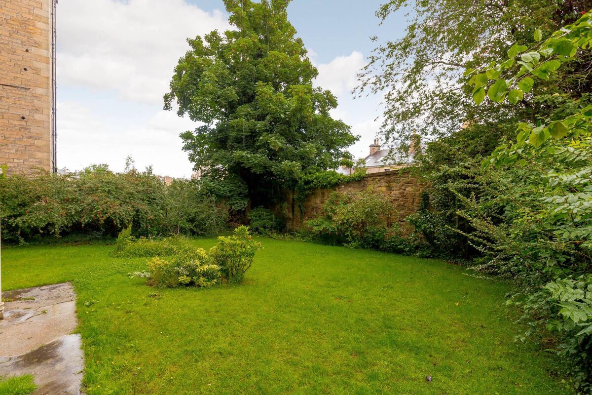 flat for sale in Comely Bank Avenue, Edinburgh, Midlothian, EH4