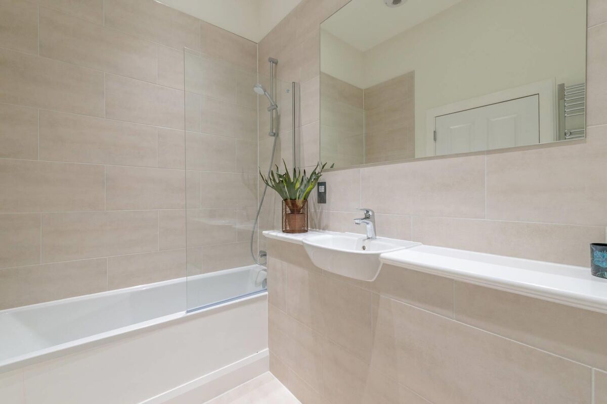 flat for sale in Minto Street, Edinburgh, Midlothian, EH9