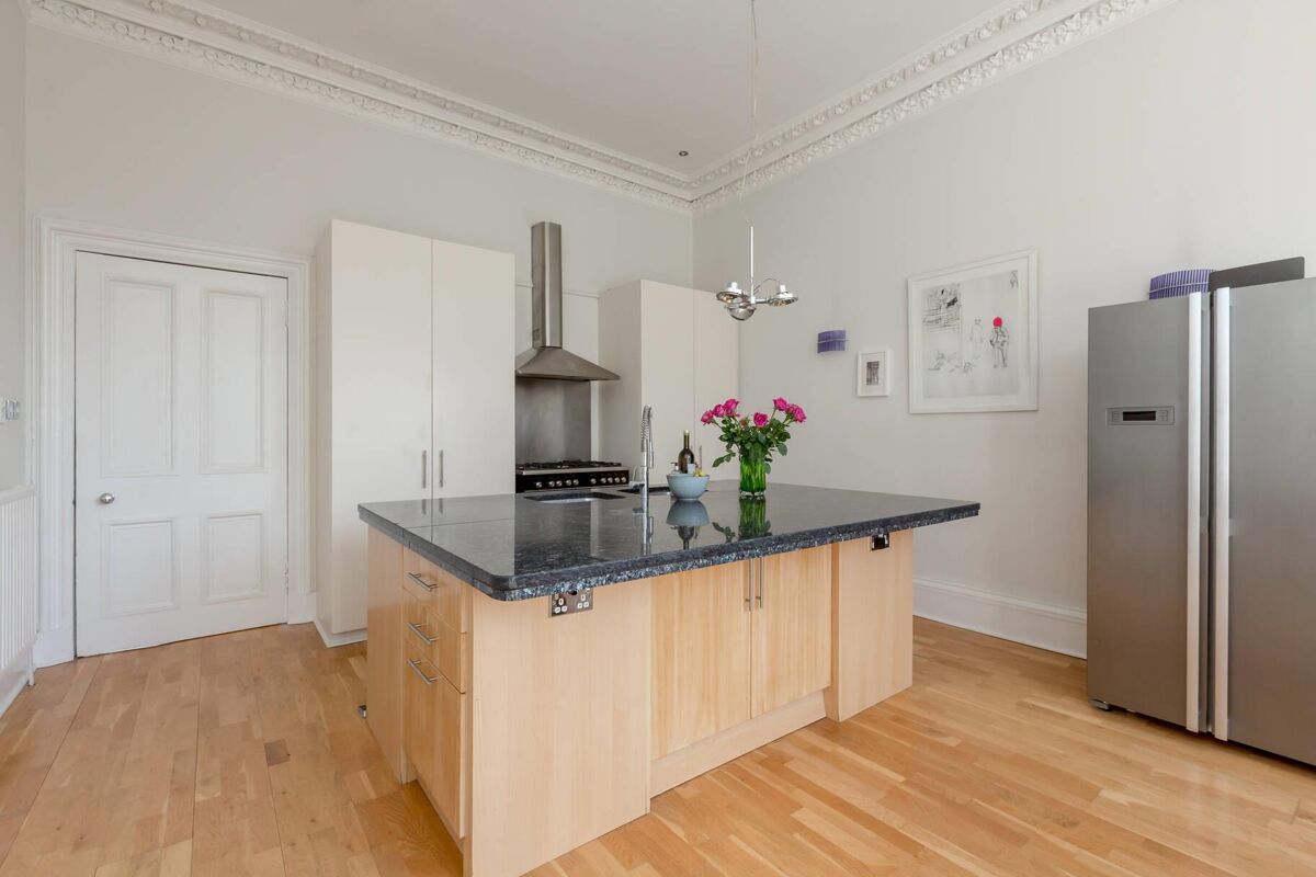 flat for sale in Moston Terrace, Edinburgh, EH9 EDC012063351 Knight
