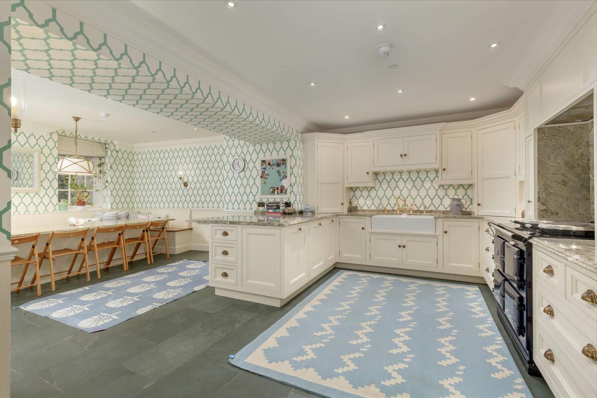 house for sale in Atholl Crescent, West End, Edinburgh, EH3 EDC012070910 Knight Frank