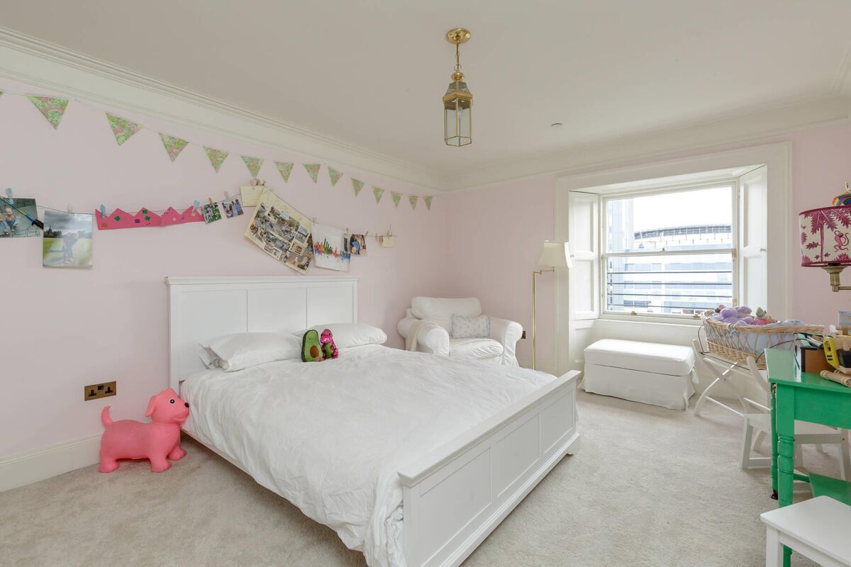 house for sale in Atholl Crescent, West End, Edinburgh, EH3