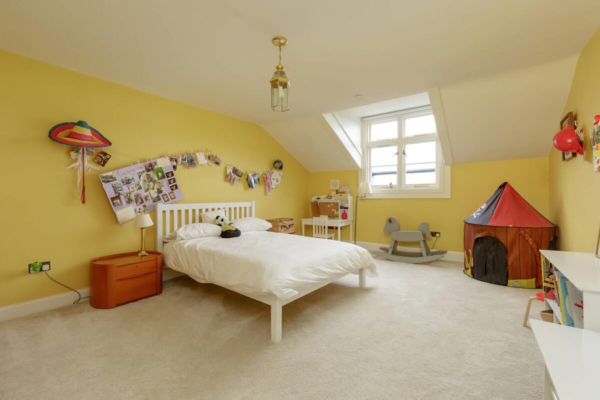 house for sale in Atholl Crescent, West End, Edinburgh, EH3