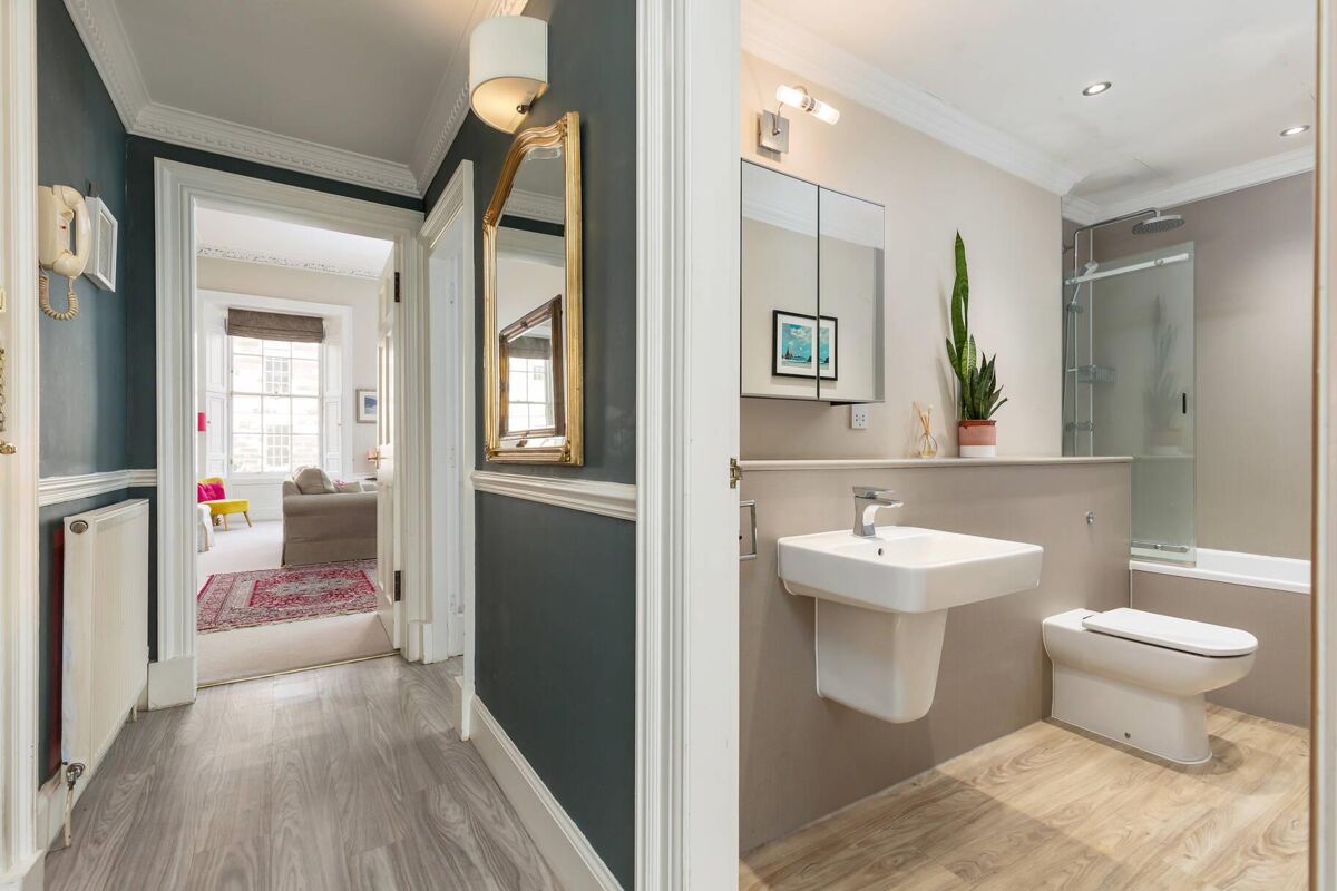 flat for sale in Great King Street, Edinburgh, EH3 EDC012074315