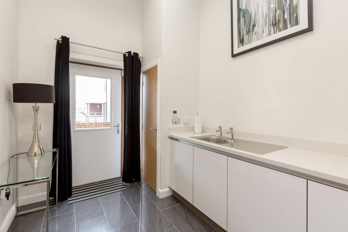 house for sale in Devon Place, Wester Coates, Edinburgh EH12