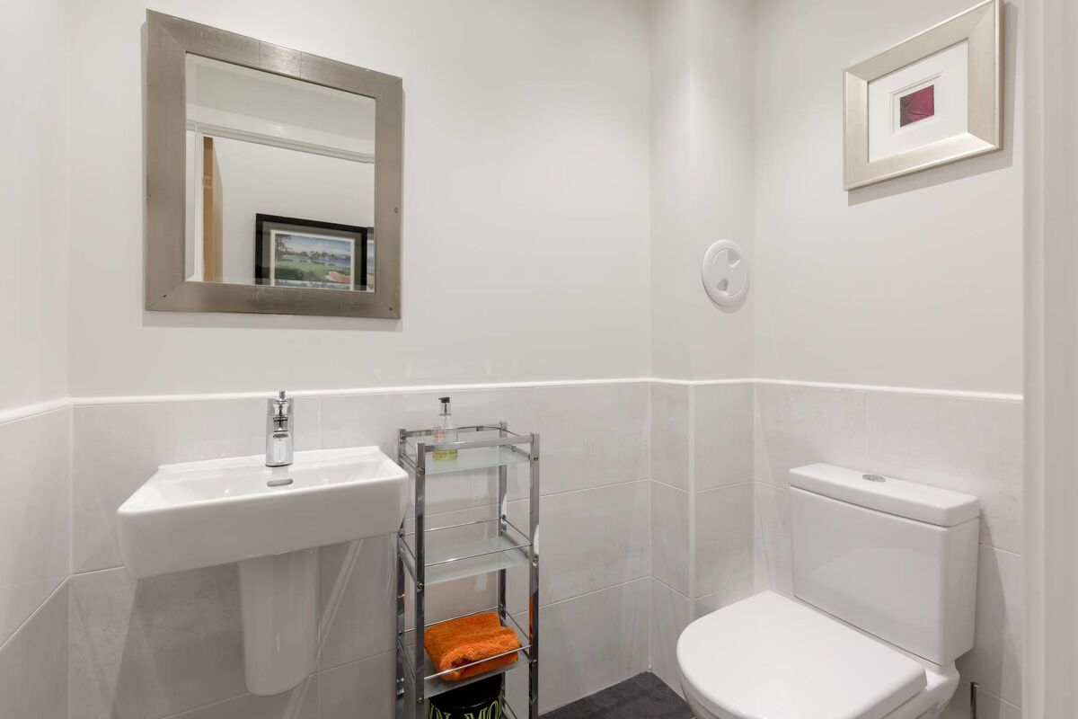 house for sale in Devon Place, Wester Coates, Edinburgh EH12