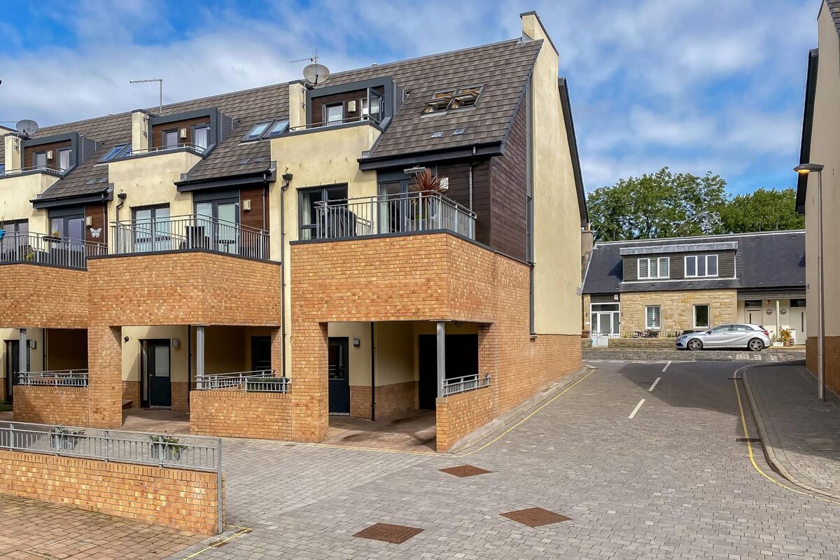 house for sale in Devon Place, Wester Coates, Edinburgh EH12