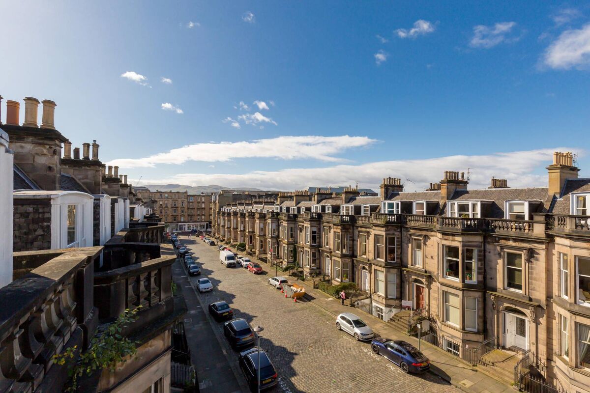house for sale in Coates Gardens, West End, Edinburgh, EH12
