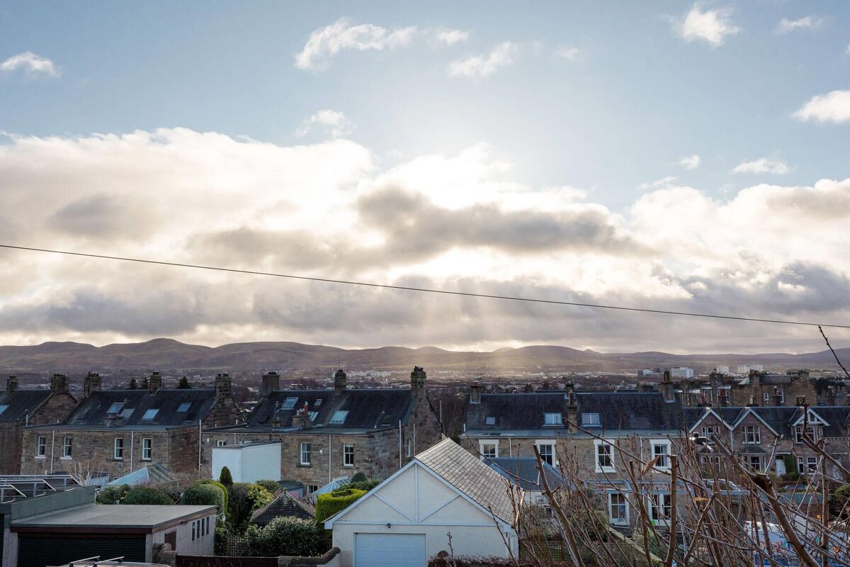 house for sale in Gordon Road, Edinburgh, EH12 EDC012095466 Knight