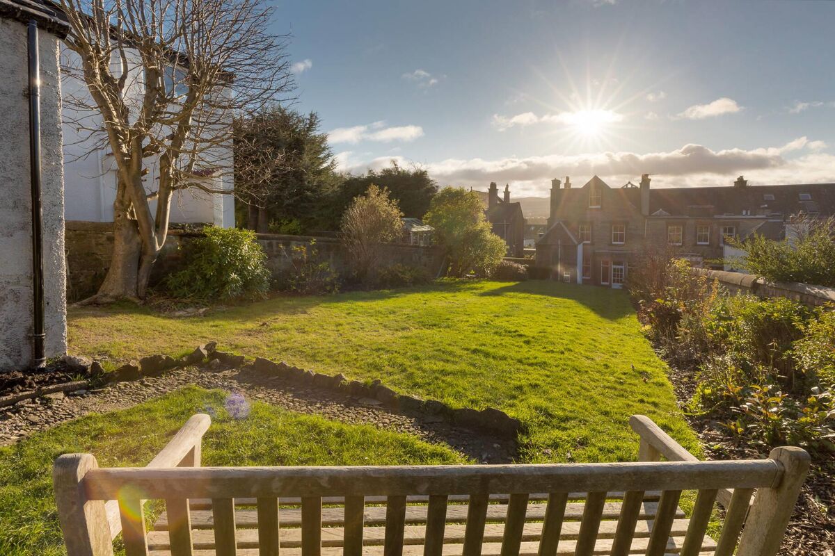 house for sale in Gordon Road, Edinburgh, EH12 EDC012095466 Knight