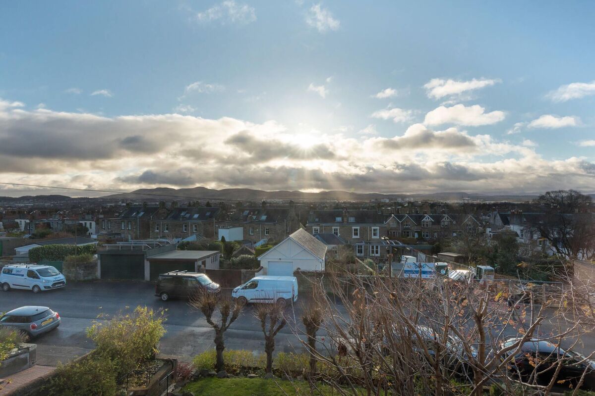 house for sale in Gordon Road, Edinburgh, EH12 EDC012095466 Knight