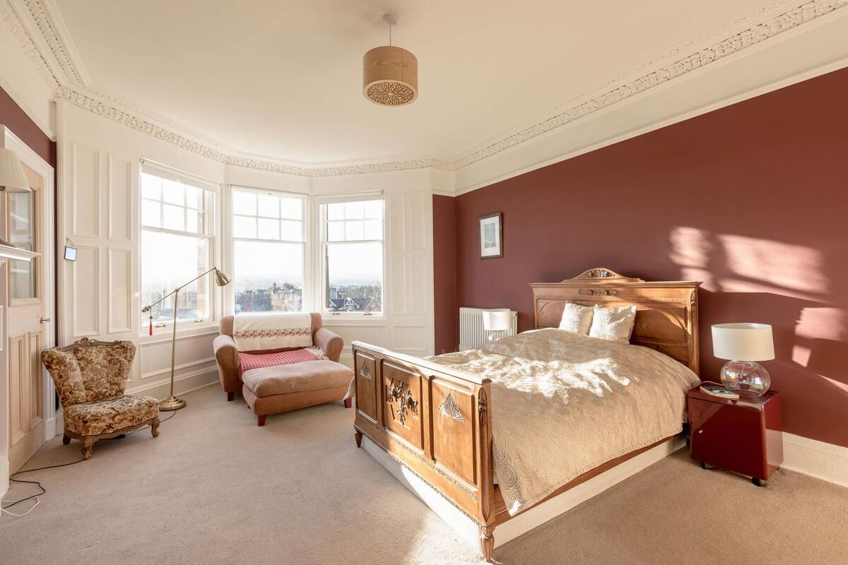 house for sale in Gordon Road, Edinburgh, EH12 EDC012095466 Knight