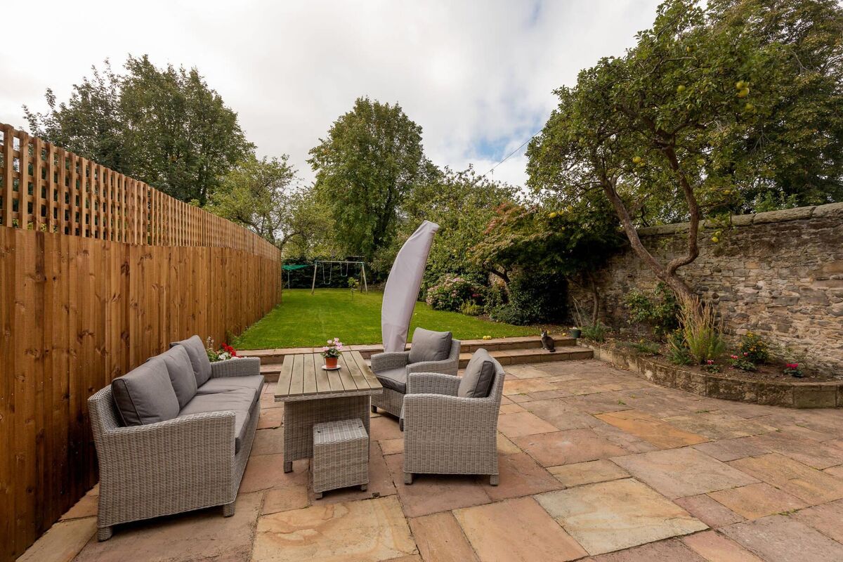 house for sale in Claremont Park, Edinburgh, EH6 EDC012098317