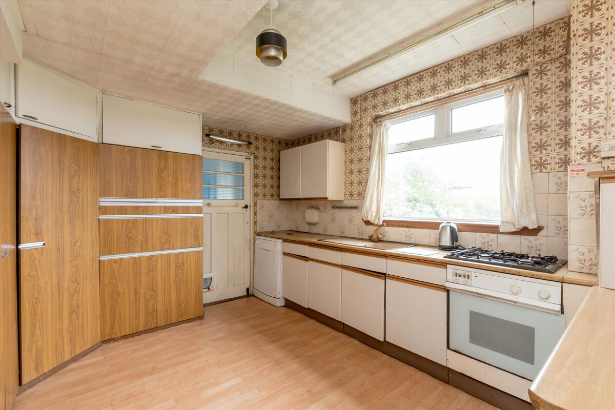 house for sale in Hillpark Avenue, Edinburgh, EH4 EDC012103322