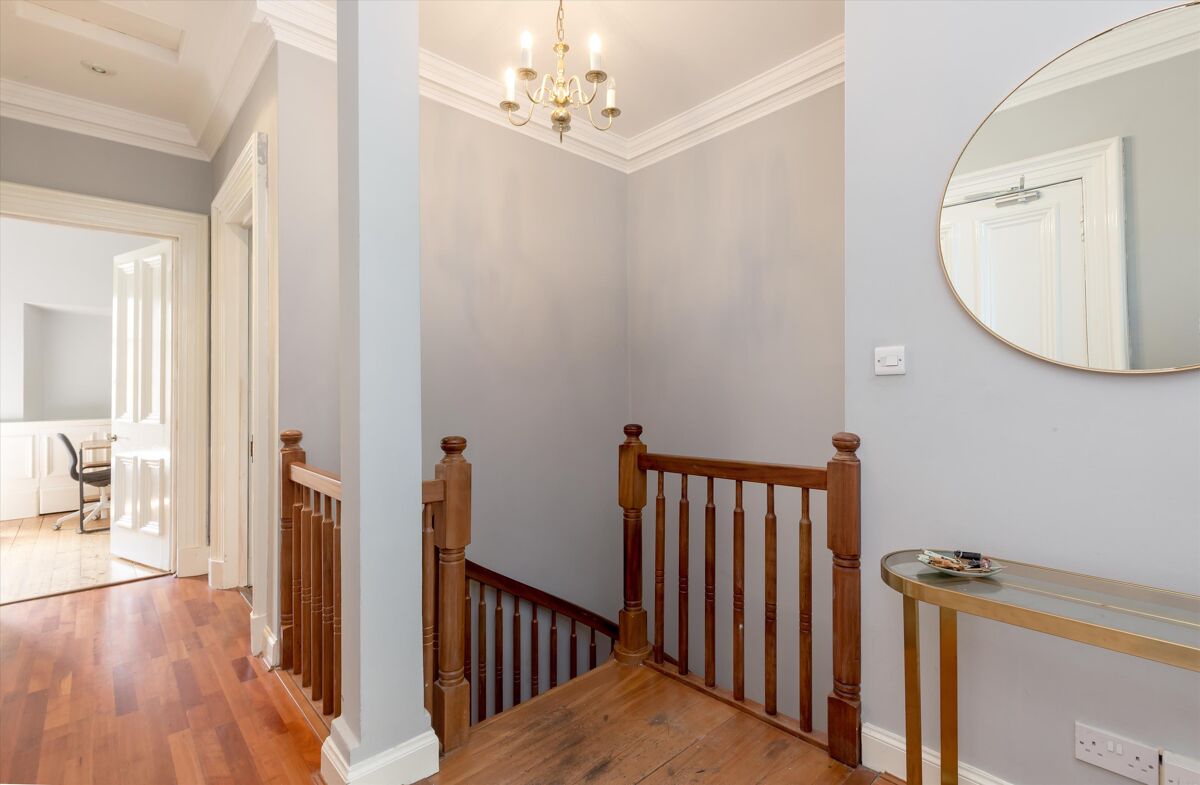 flat for sale in Douglas Crescent, Edinburgh, EH12 EDC012125328