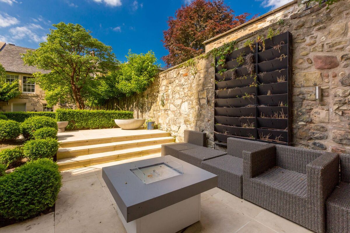 house for sale in Heriot Row, New Town, Edinburgh, EH3 EDC012155756