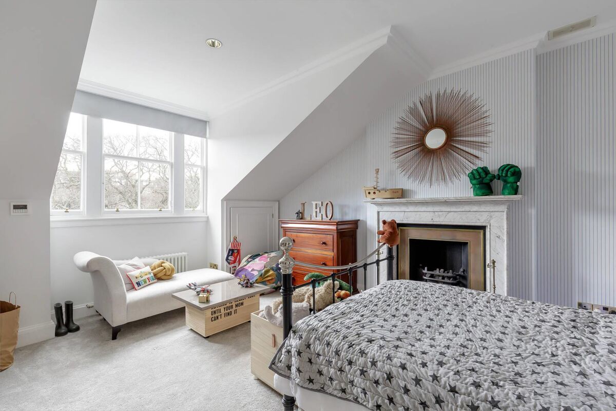 house for sale in Heriot Row, New Town, Edinburgh, EH3 EDC012155756