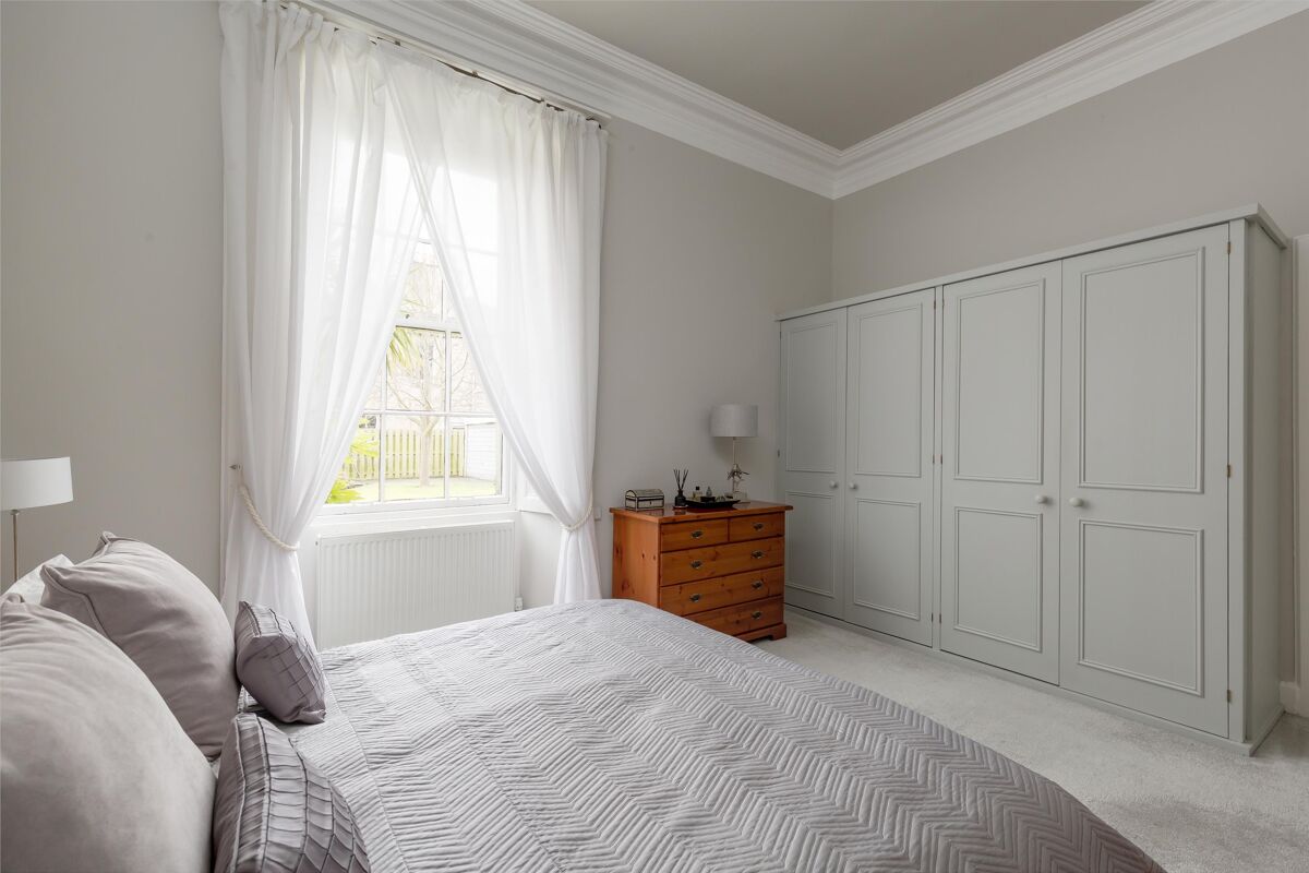 flat for sale in Colinton Road, Merchiston, Edinburgh, EH10 EDC120051