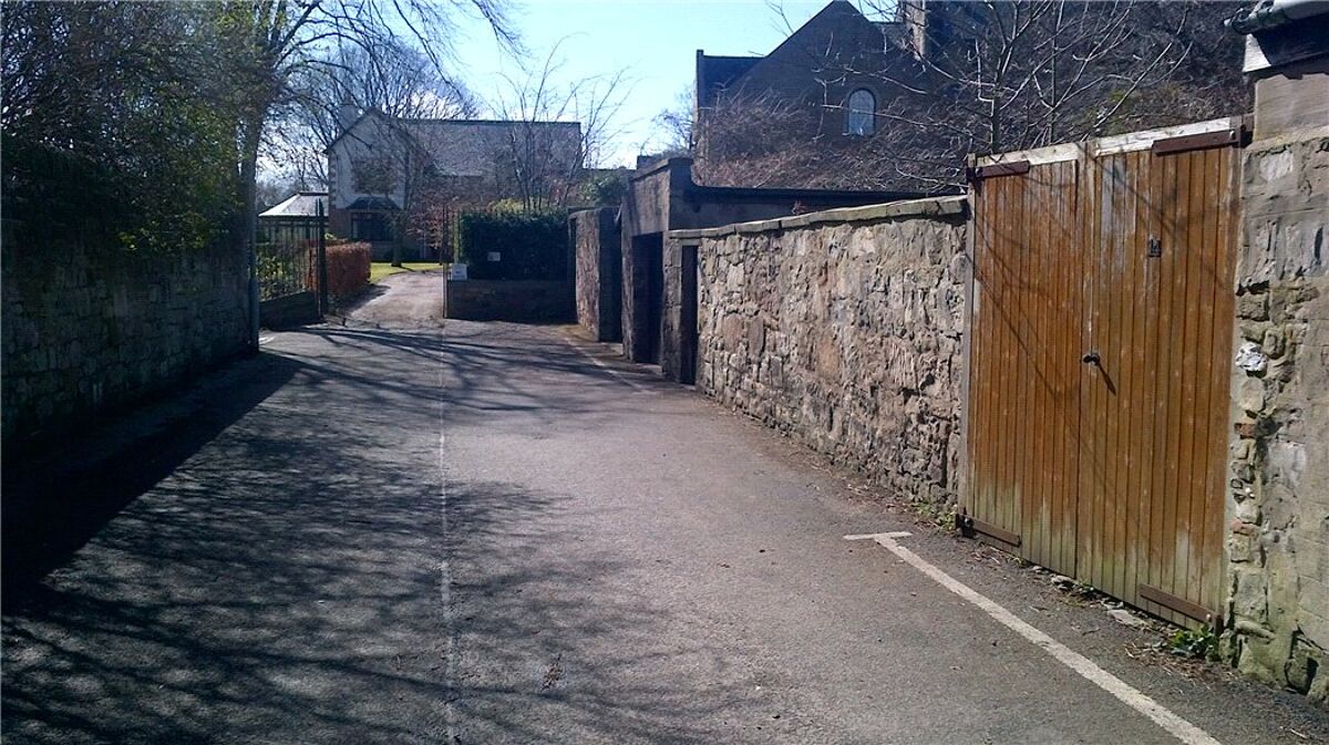 house for sale in Inverleith Terrace Lane, Edinburgh, Midlothian, EH3