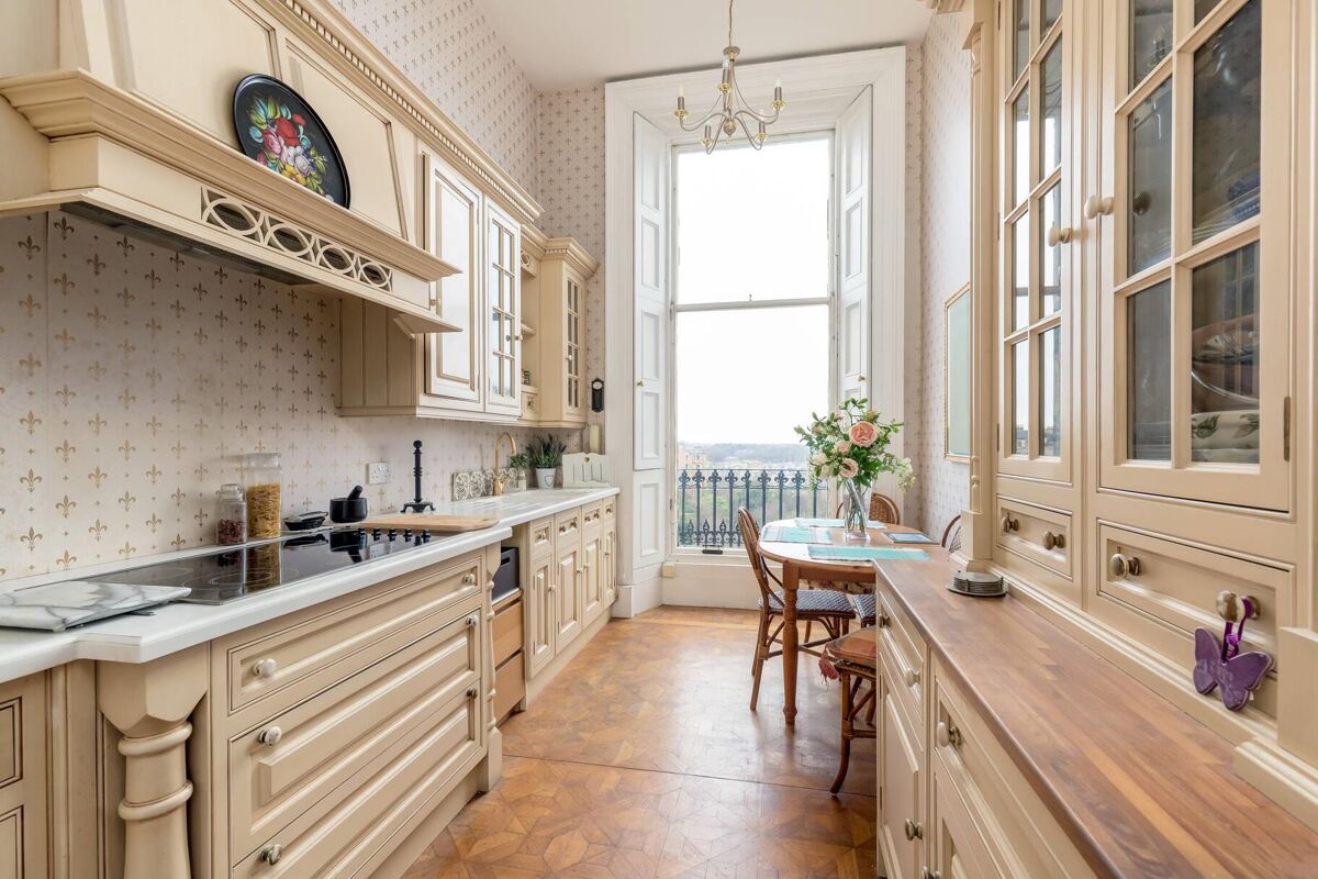 flat for sale in Ainslie Place, Edinburgh, Midlothian, EH3 EDC130230