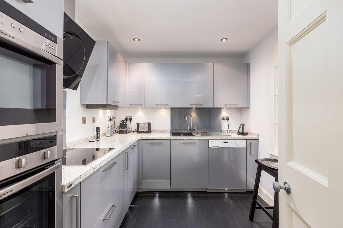 flat for sale in Royal Terrace, Edinburgh, EH7 EDC140084 Knight Frank