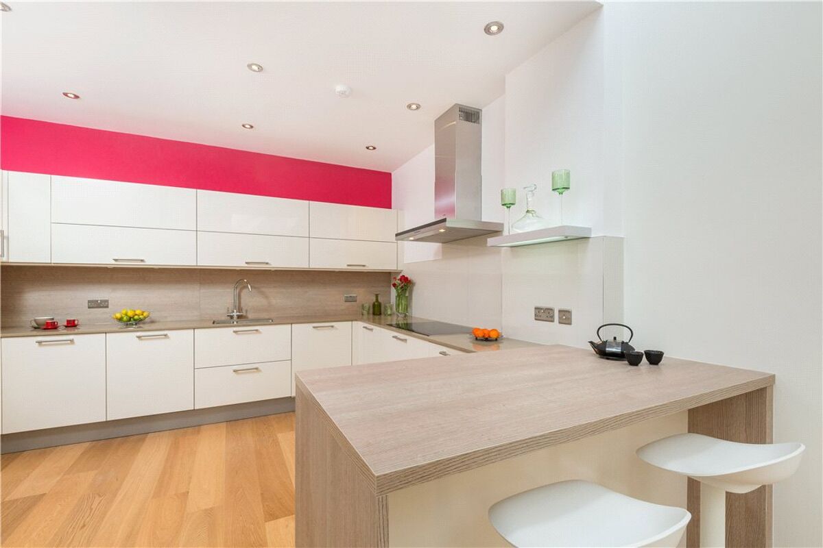 flat for sale in Eglinton Crescent, Edinburgh, Midlothian, EH12