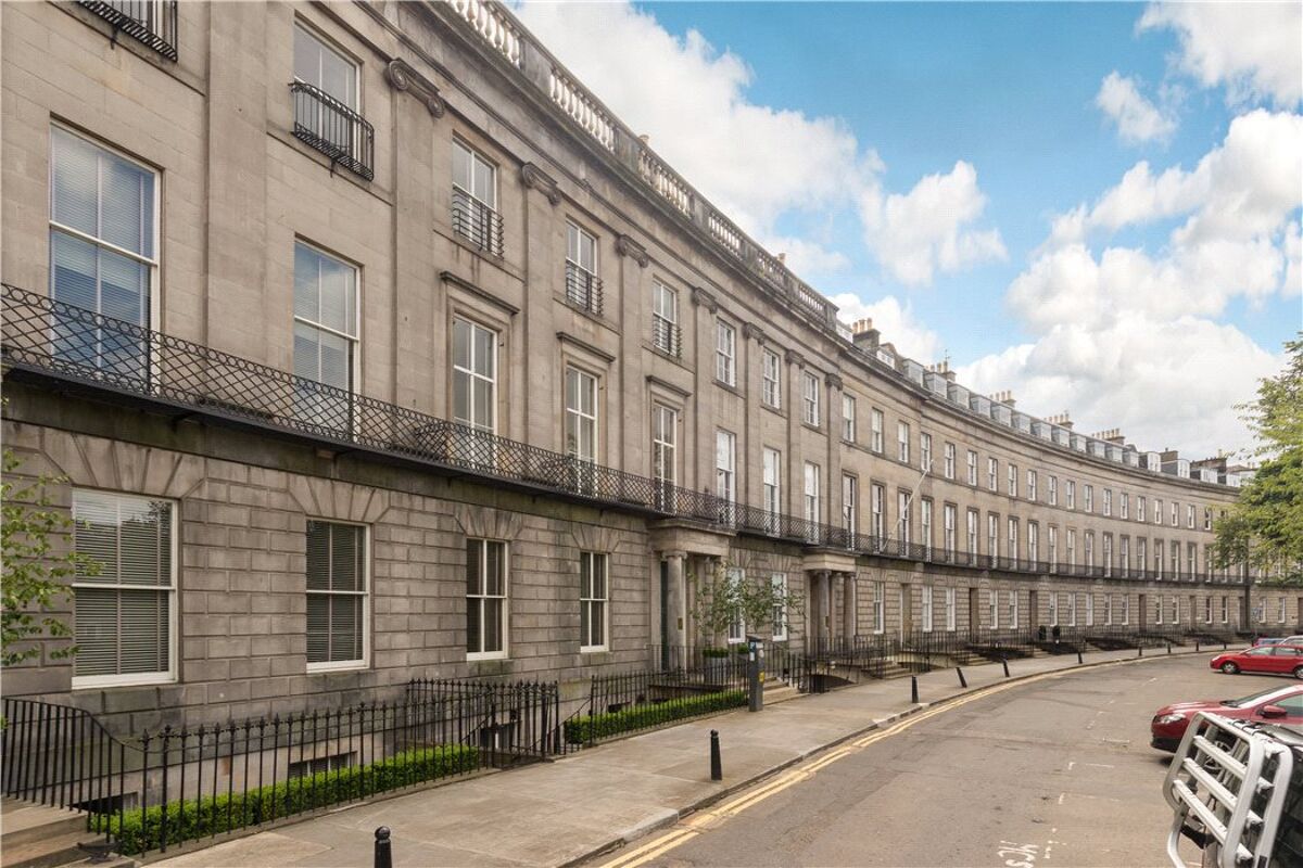 flat for sale in Atholl Crescent, Edinburgh, Midlothian, EH3