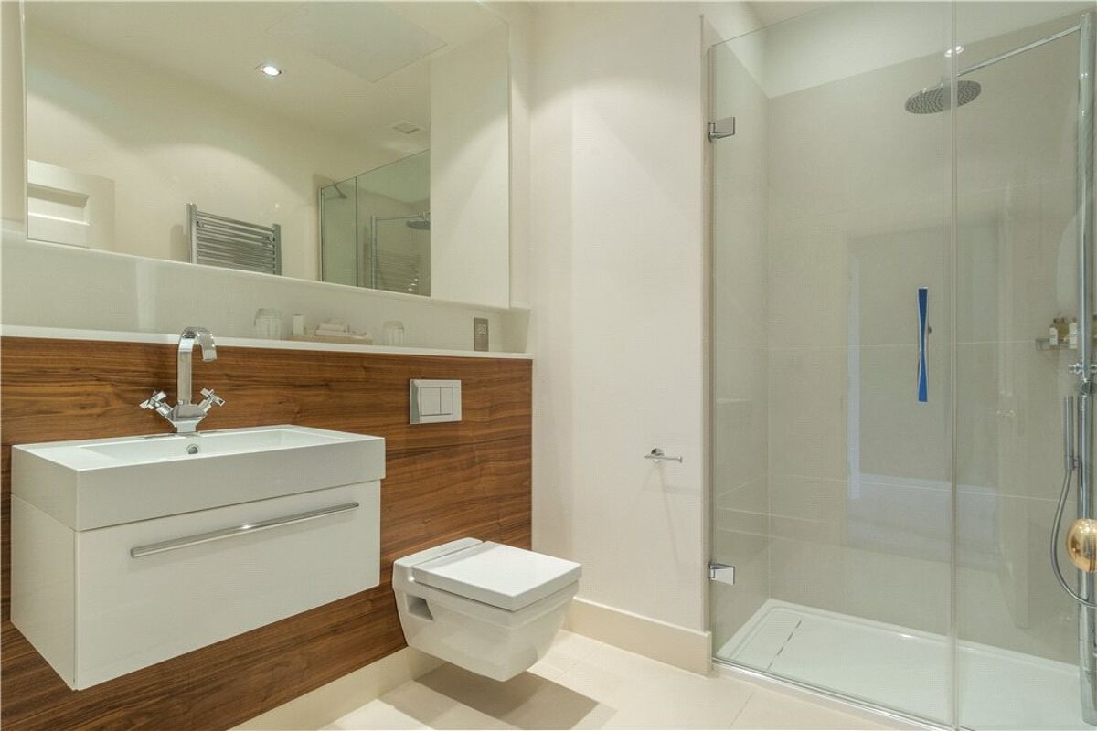 flat for sale in Atholl Crescent, Edinburgh, Midlothian, EH3