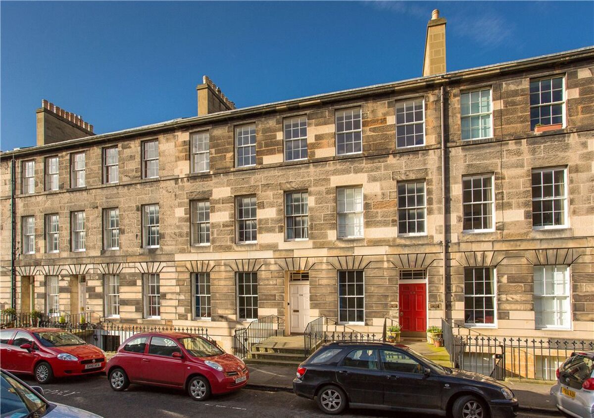 flat for sale in Cumberland Street, New Town, Edinburgh, EH3