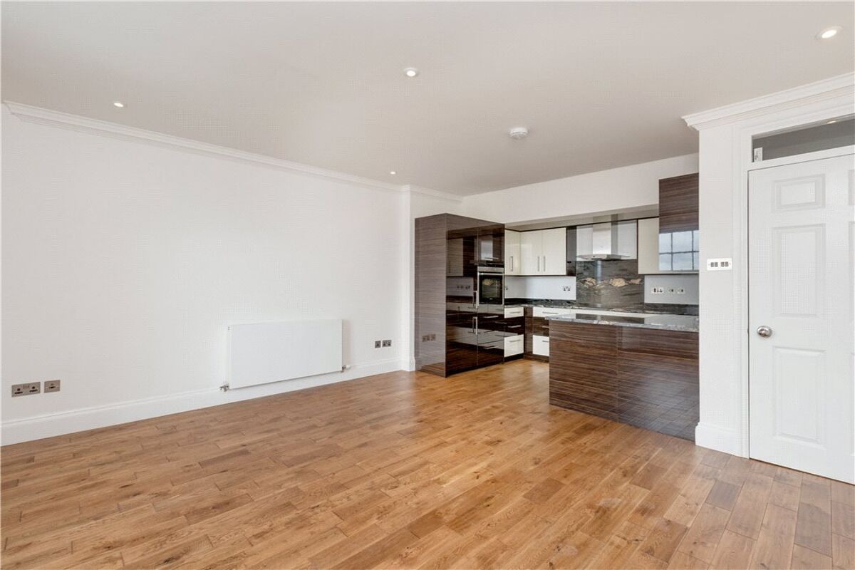 flat for sale in Albany Street, New Town, Edinburgh, EH1 EDC150090