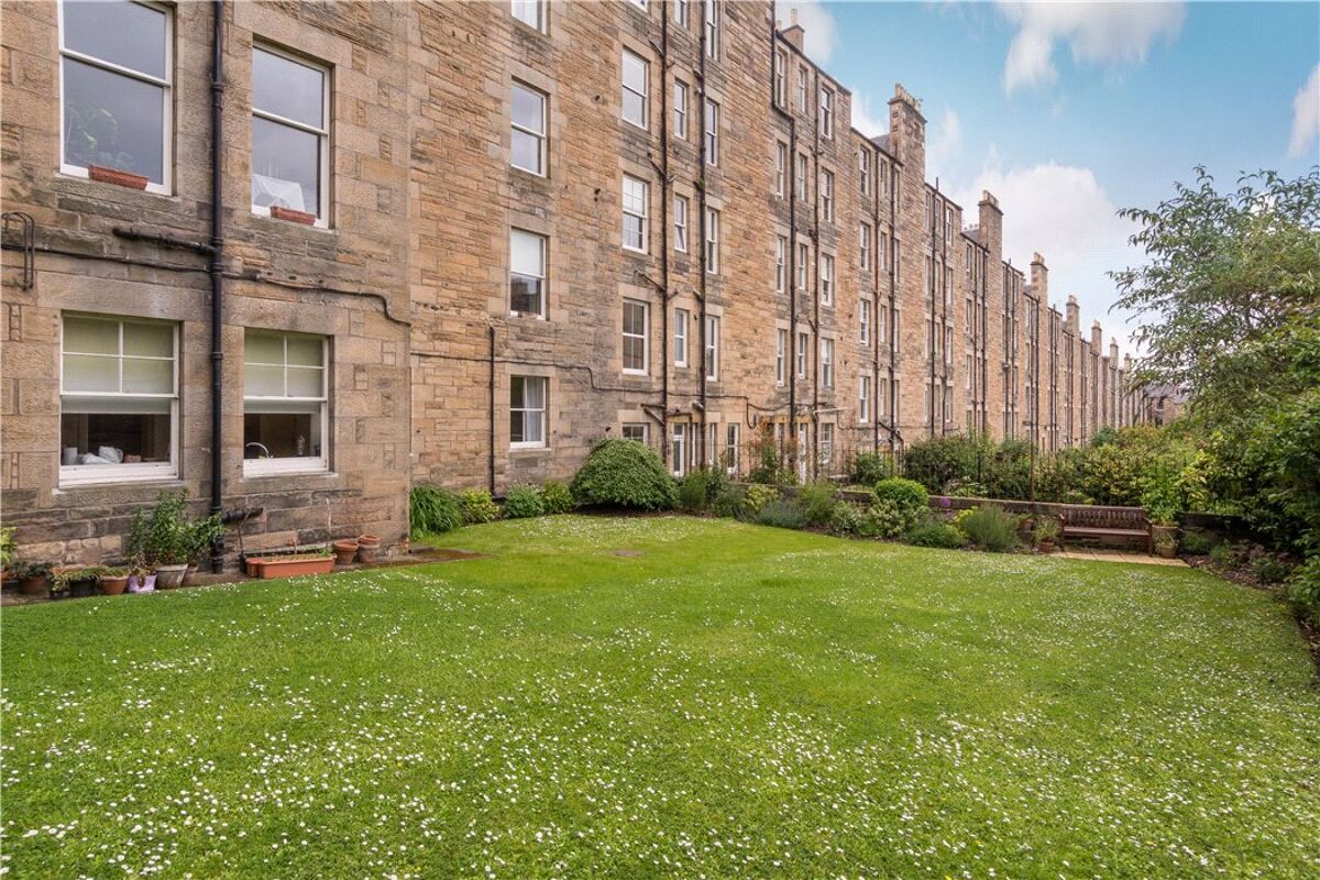 flat for sale in Comely Bank Avenue, Comely Bank, Edinburgh, EH4
