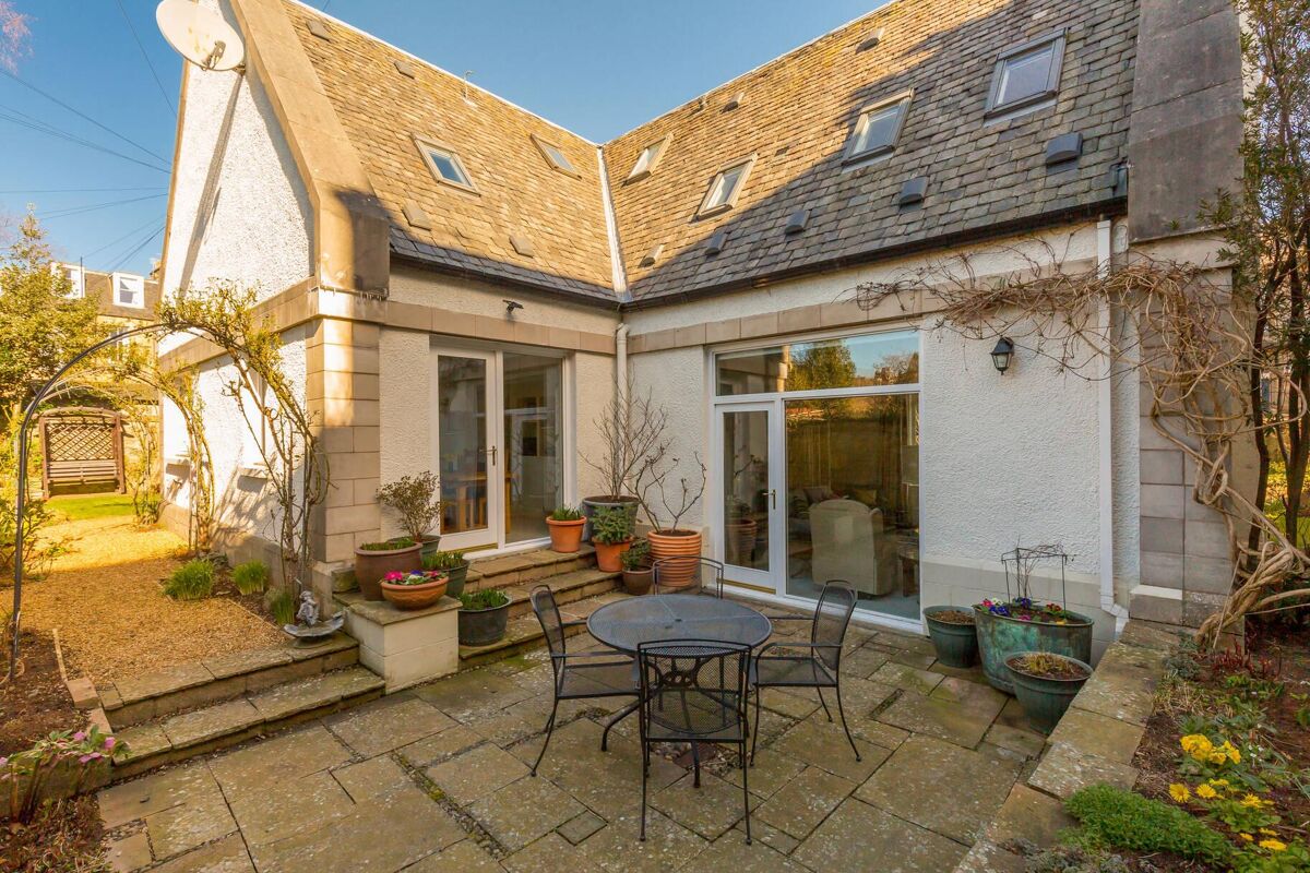 house for sale in Findhorn Place, Edinburgh, Midlothian, EH9