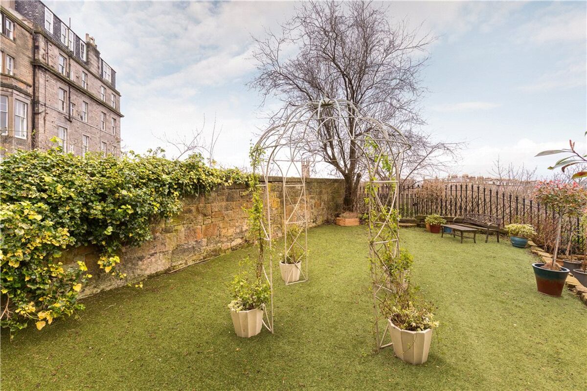 flat for sale in Randolph Crescent, Edinburgh, Midlothian, EH3